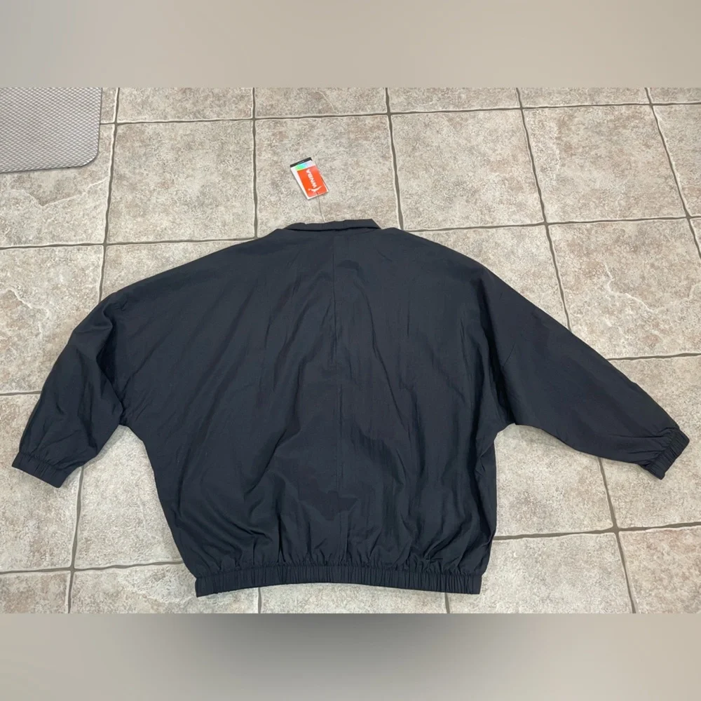 Nike women’s  Dark Gray Windbreaker Jacket